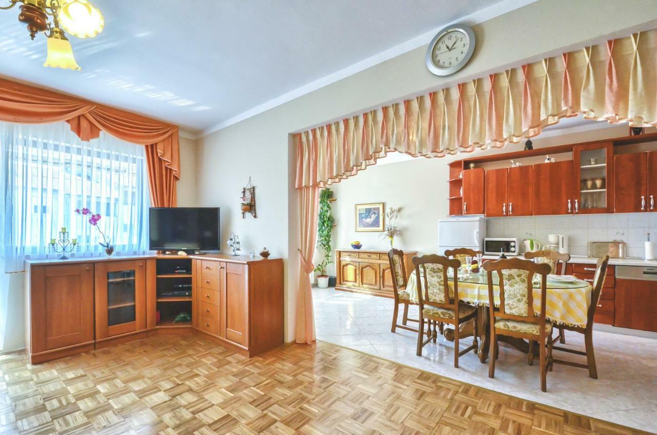 Apartment Pecirep Pula Exteriér fotografie