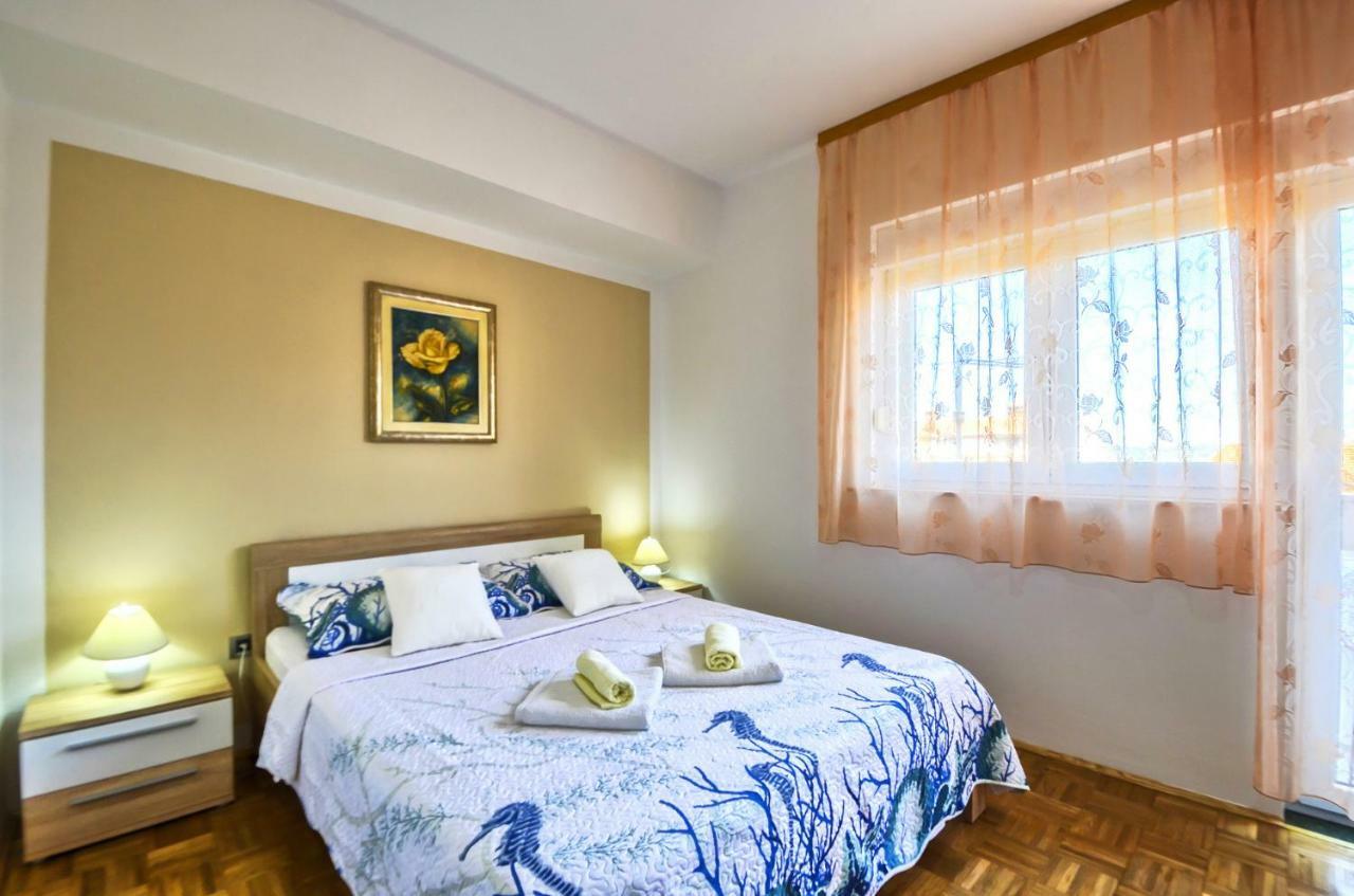 Apartment Pecirep Pula Exteriér fotografie